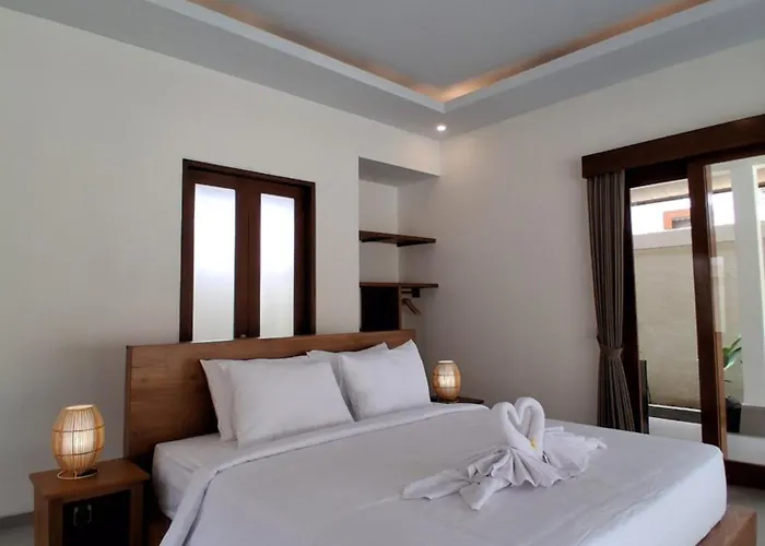 Puri Semesta Villa Uluwatu (Bali)