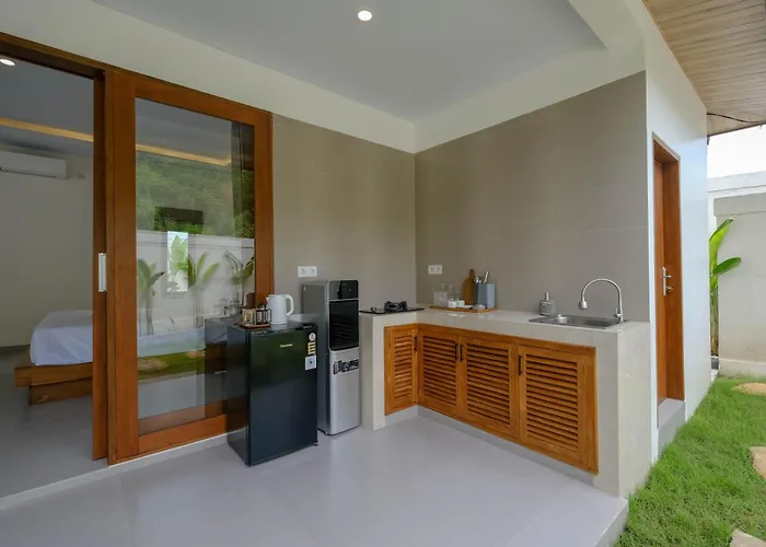 Puri Semesta Villa Uluwatu (Bali)